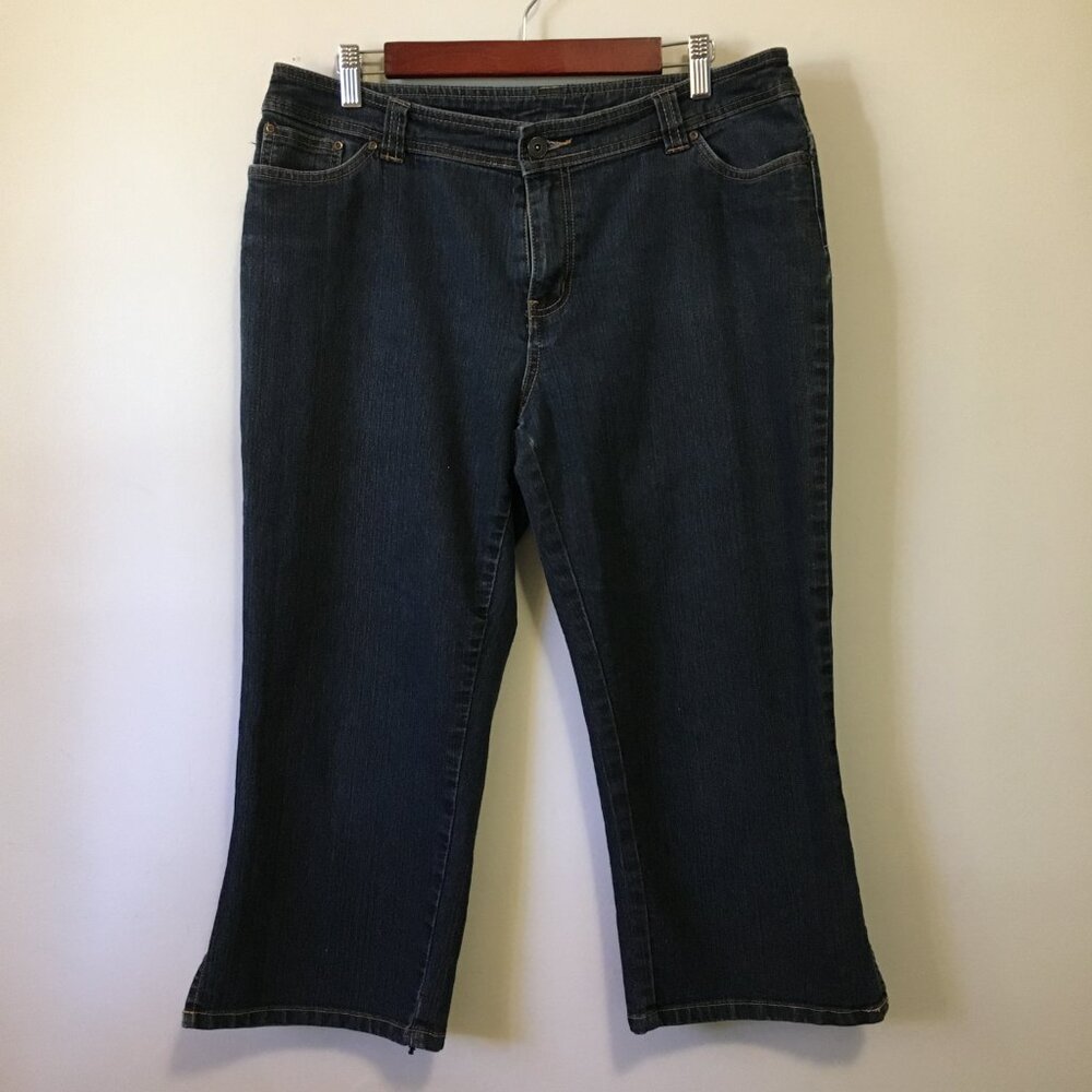 Contrast Dark Navy Blue Denim Capris Size 12 Dark Wash Cropped Stretch Jeans